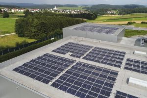 Hochreiter-Gruppe setzt mit einer der größten oö. Photovoltaikanlagen ganz auf Nachhaltigkeit